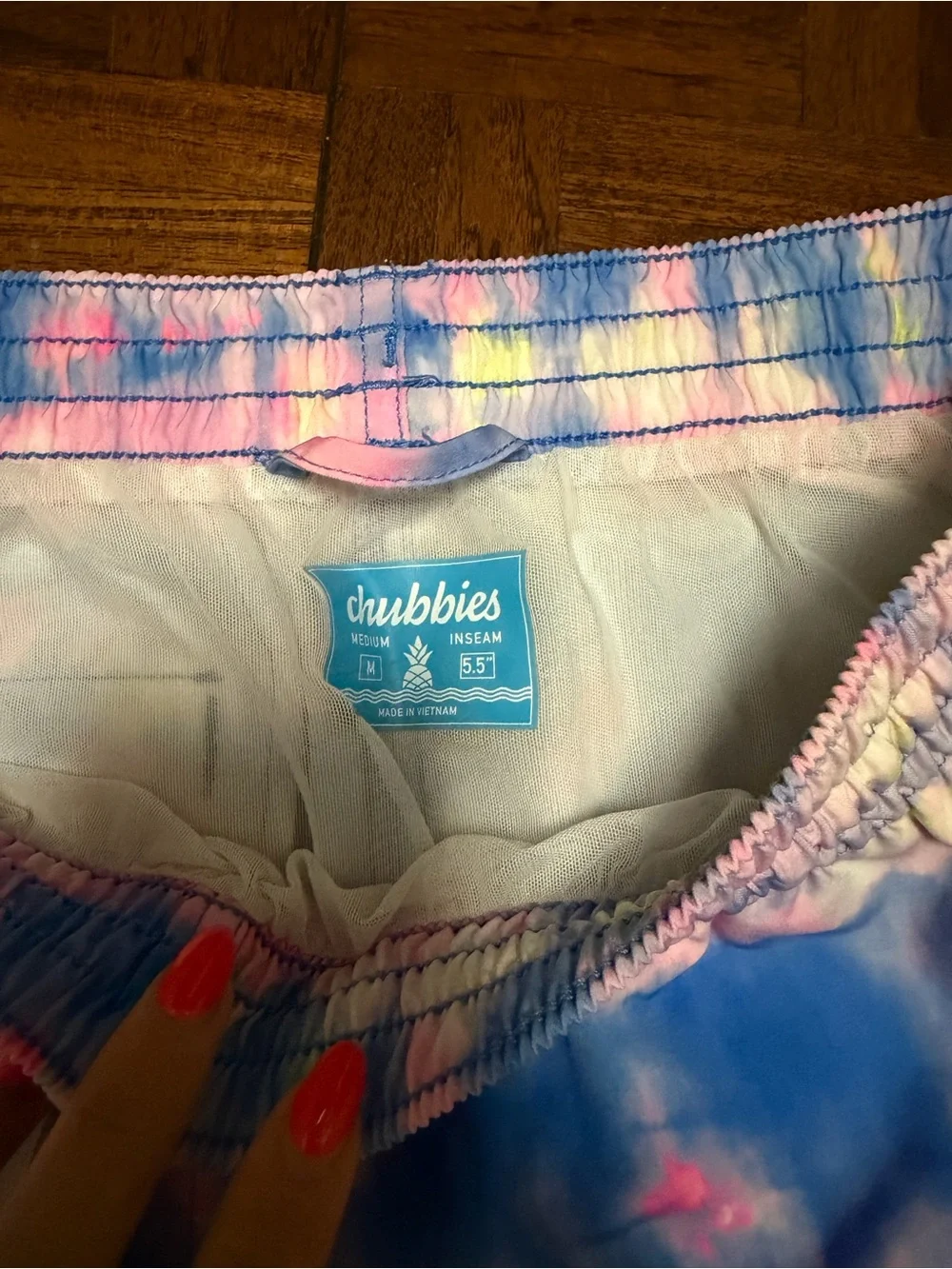 chubbies Men’s Tie-Dye Swim Trunks - Pink & Blue